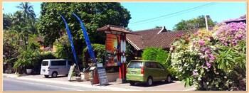 Pondok Bambu Dive Resort 甘地达萨 外观 照片