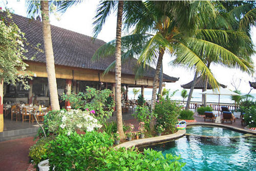 Pondok Bambu Dive Resort 甘地达萨 外观 照片